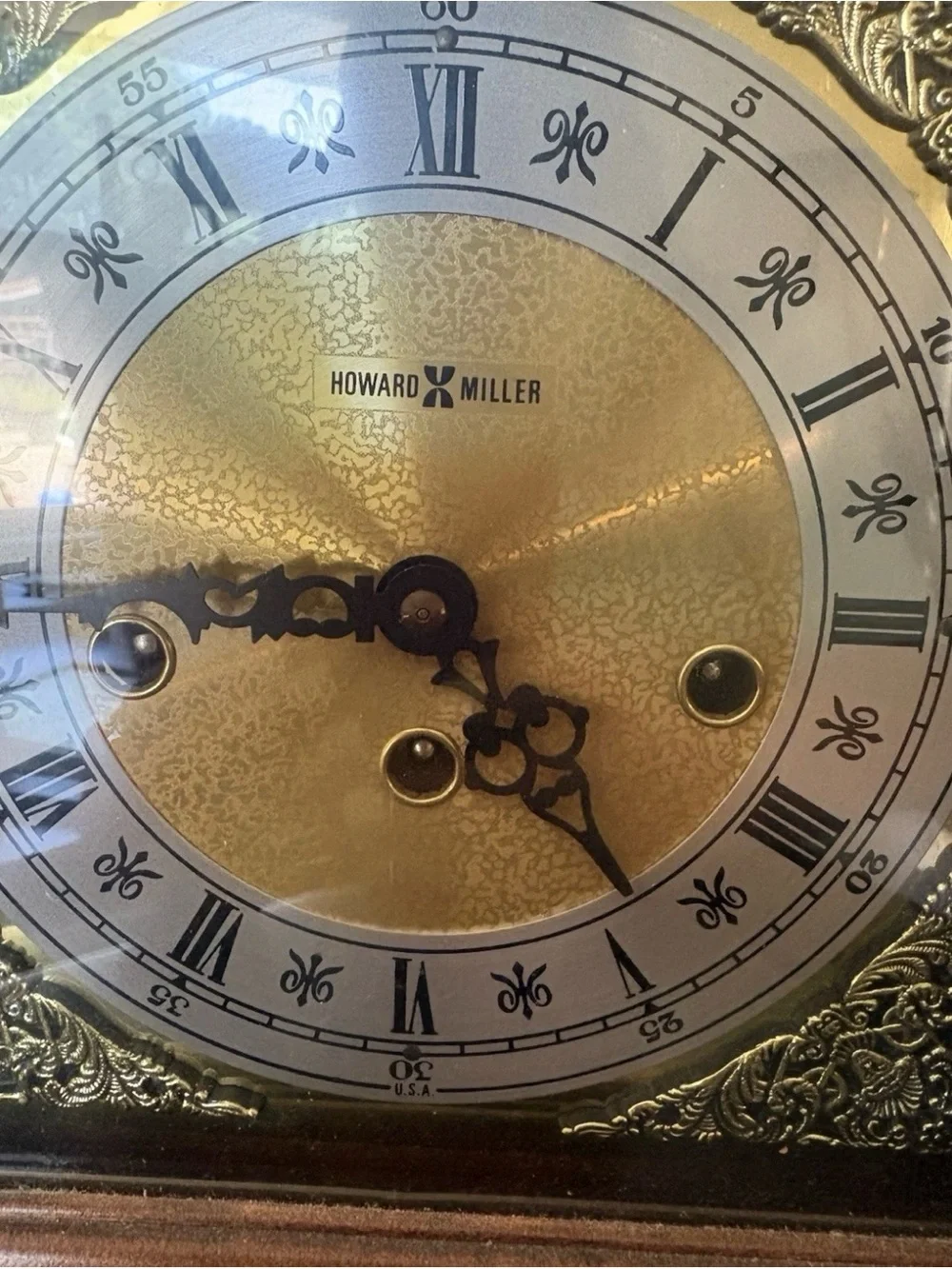 Vintage Howard Miller Brown and Gold Mantel Clock - with key